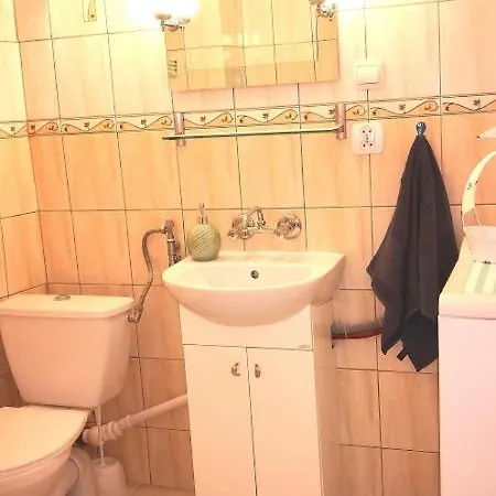 Nad Stawem Mlynskim בית אירוח גדנסק
